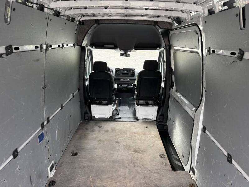 2020 Freightliner Sprinter 2500