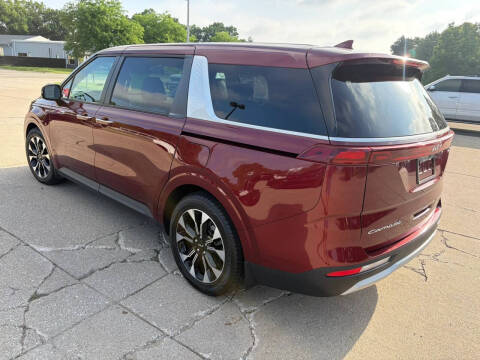 2022 Kia Carnival EX