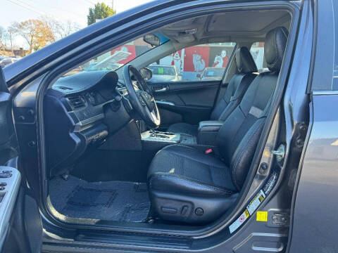 2013 Toyota Camry SE