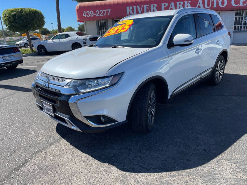 2020 Mitsubishi Outlander SEL photo 12