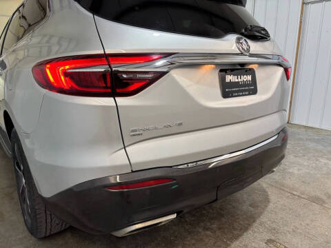 2020 Buick Enclave Essence