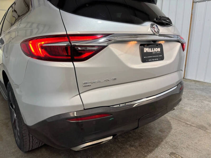 2020 Buick Enclave Essence