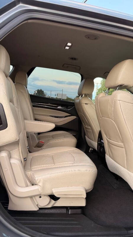 2019 Buick Enclave Essence