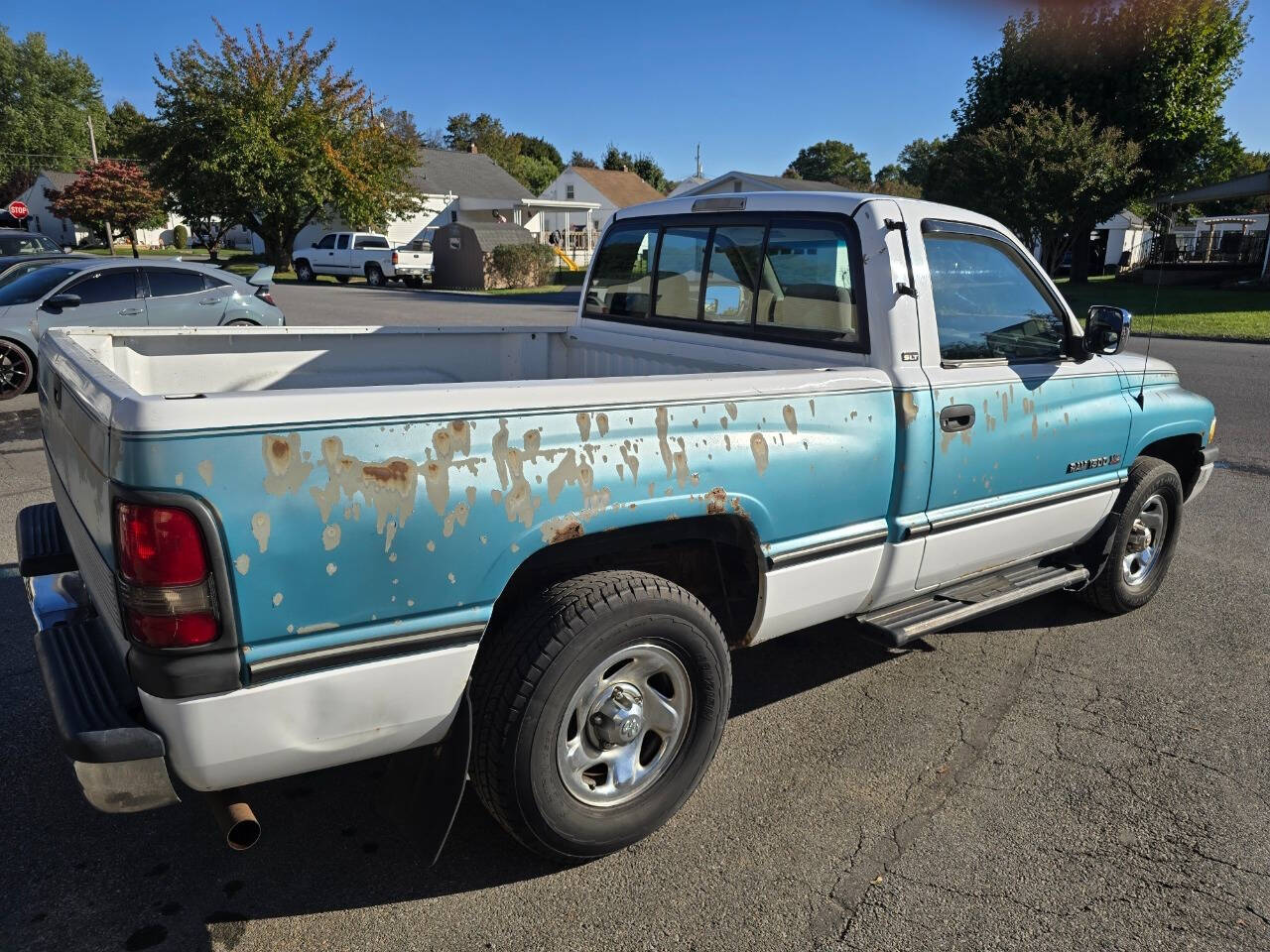 1996 Dodge Ram 1500 for sale at QUEENSGATE AUTO SALES in York, PA