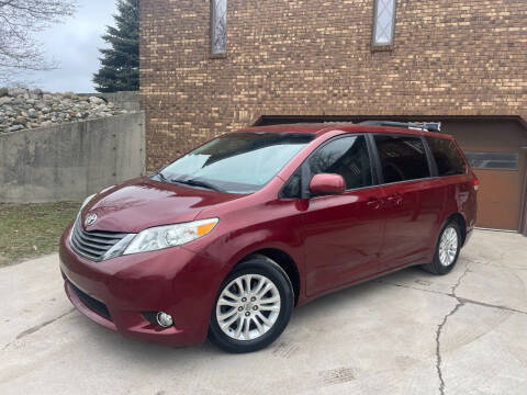 2014 Toyota Sienna for sale at K2 Autos in Holland MI