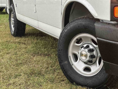 2025 Chevrolet Express 2500