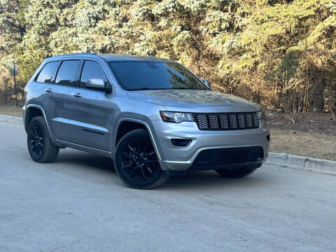 2021 Jeep Grand Cherokee for sale at LUXURY AUTO DEALS LLC in Northville MI