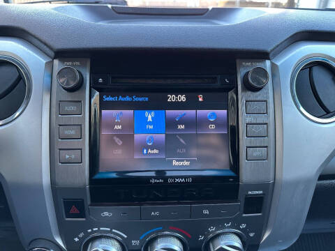 2015 Toyota Tundra SR5