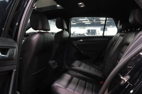 2019 Volkswagen Golf GTI S