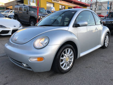 2005 Volkswagen New Beetle for sale at Deleon Mich Auto Sales in Yonkers NY