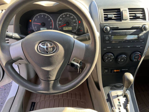 2010 Toyota Corolla LE