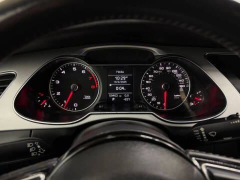 2016 Audi A4 2.0T quattro Premium