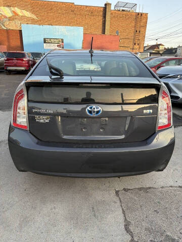 2013 Toyota Prius Three