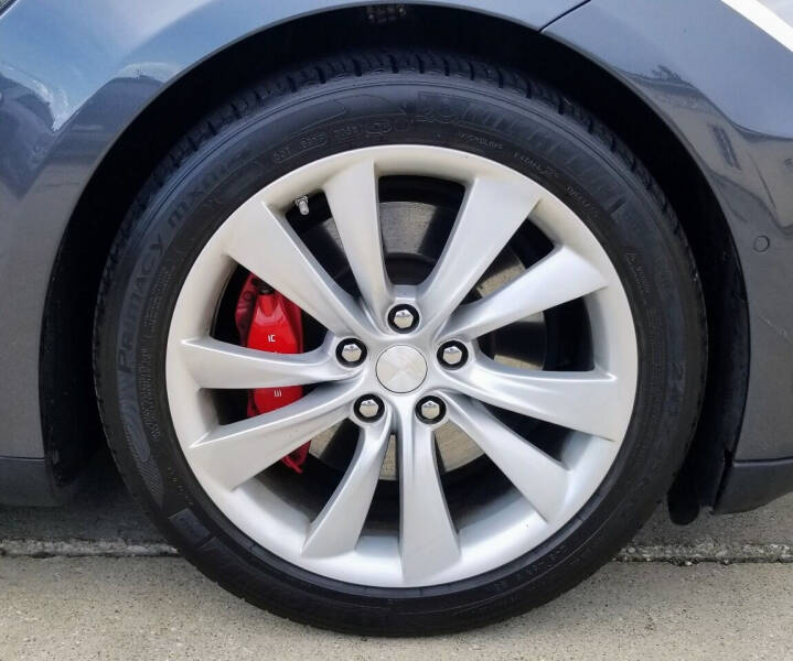 2014 Tesla Model S P85D