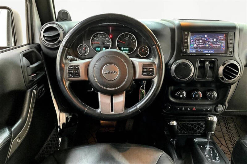 2013 Jeep Wrangler Sahara
