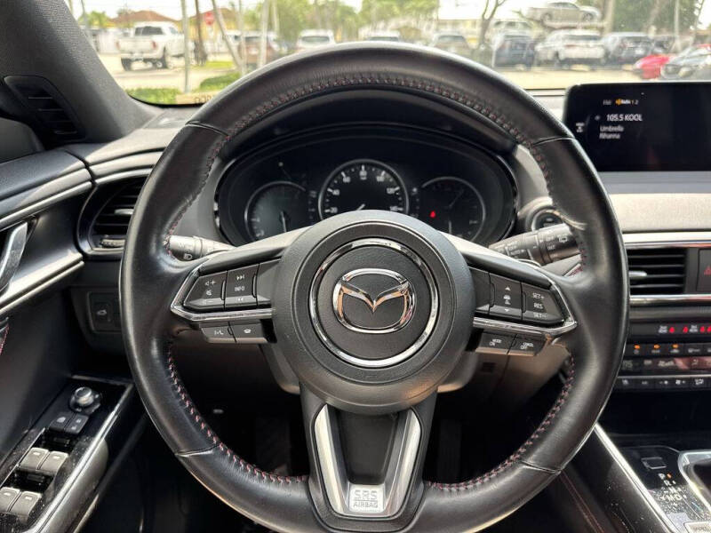 2023 Mazda CX-9 Carbon Edition