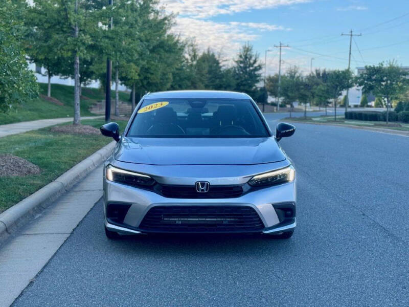 2023 Honda Civic Sport's photo