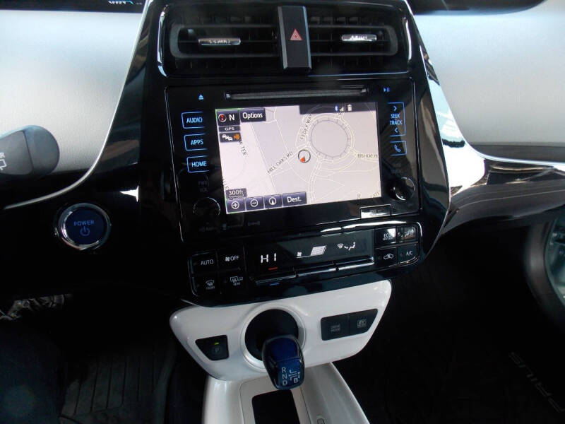 2017 Toyota Prius Three