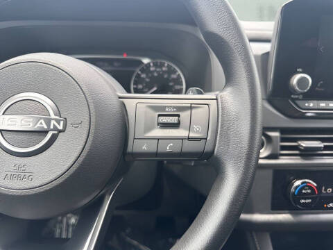 2024 Nissan Pathfinder S