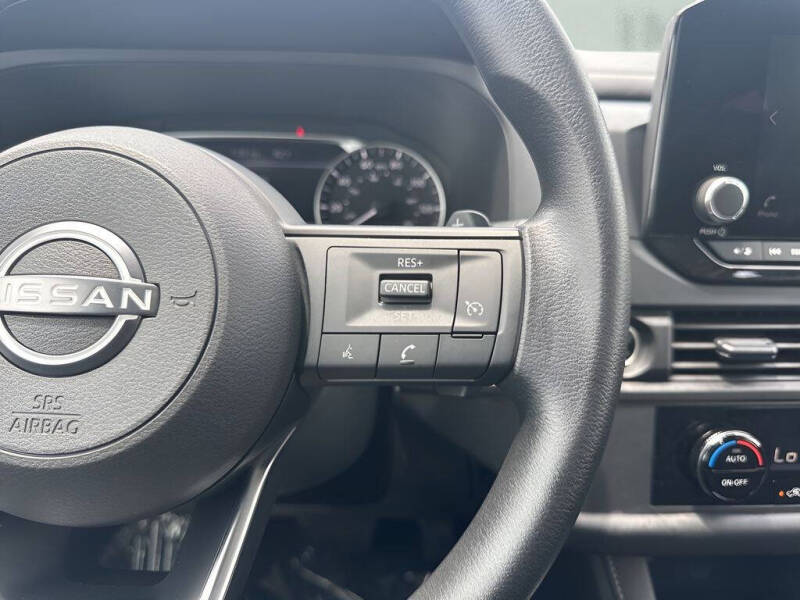 2024 Nissan Pathfinder S