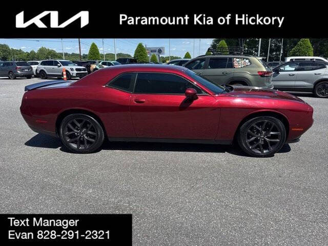 2021 Dodge Challenger SXT