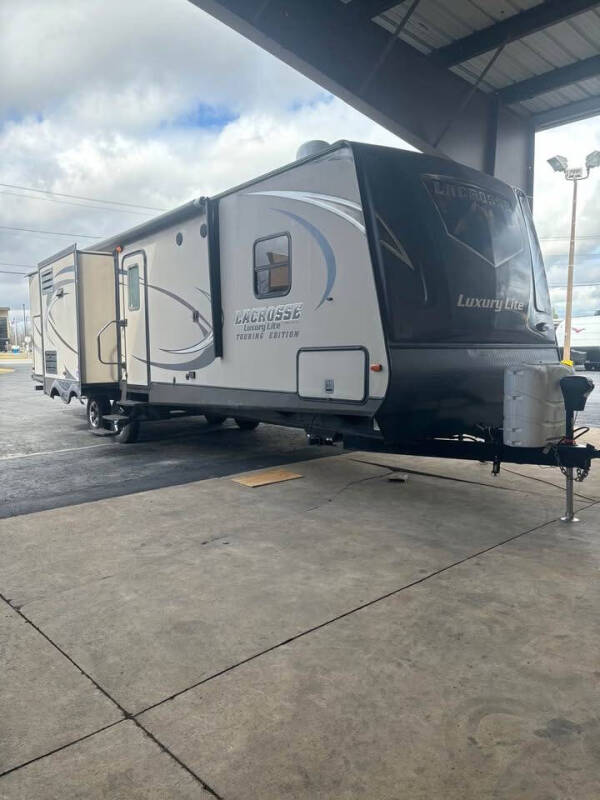 2014 Prime Time RV Lacrosse 329BHT for sale at American Boat & Rv in Sandusky OH
