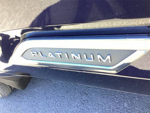 2025 Toyota Sequoia Platinum