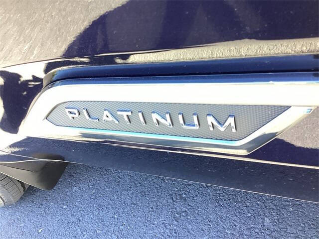 2025 Toyota Sequoia Platinum