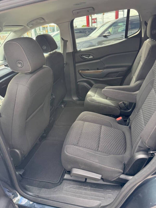 2019 GMC Acadia SLE-2