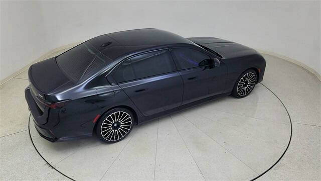 2024 BMW 7 Series 740i