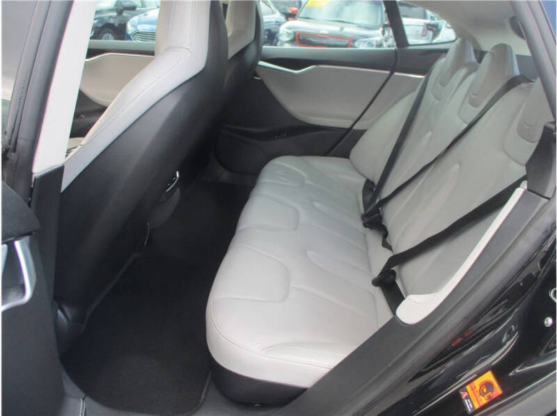 2014 Tesla Model S 85