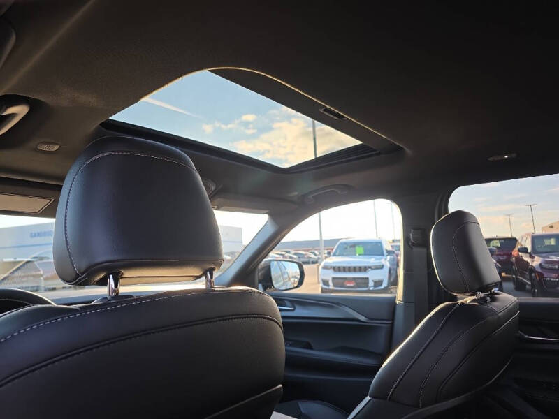 2025 Jeep Grand Cherokee L