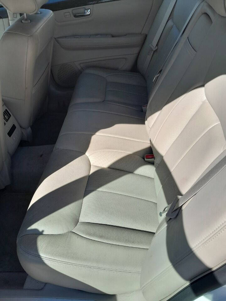 2011 Cadillac DTS  - $9,950