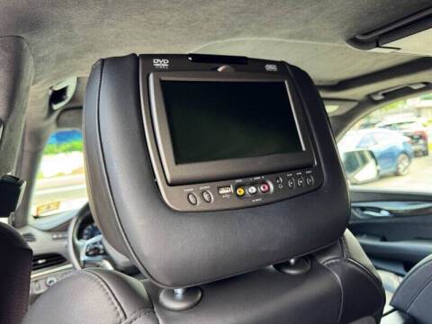 2017 Cadillac Escalade ESV Platinum