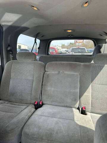 2004 Ford Excursion XLT