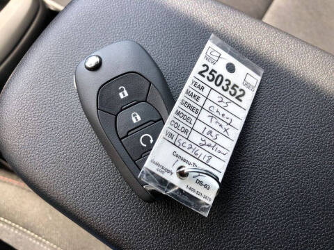 2025 Chevrolet Trax RS