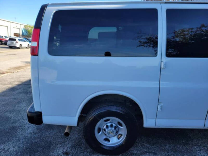 2018 Chevrolet Express LS 3500