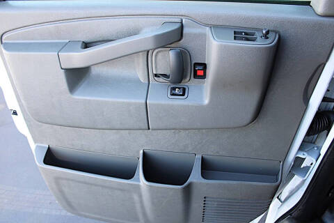 2024 GMC Savana 2500