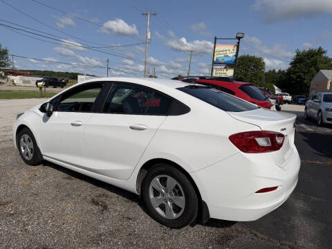 2017 Chevrolet Cruze LS Auto
