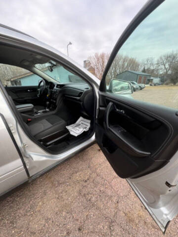 2017 Chevrolet Traverse LT