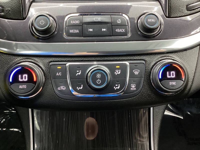 2017 Chevrolet Impala LT