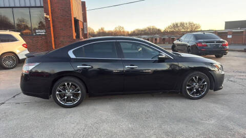 2012 Nissan Maxima