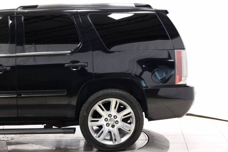2012 Cadillac Escalade Premium