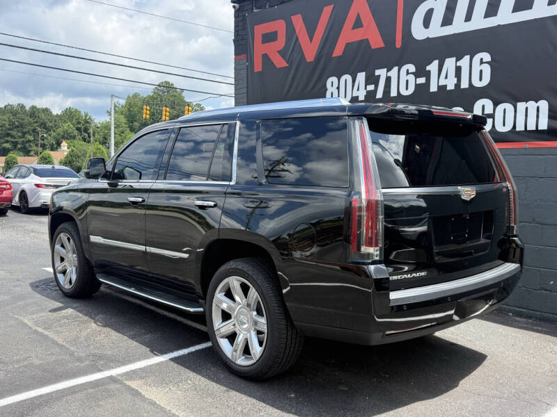 2017 Cadillac Escalade Luxury