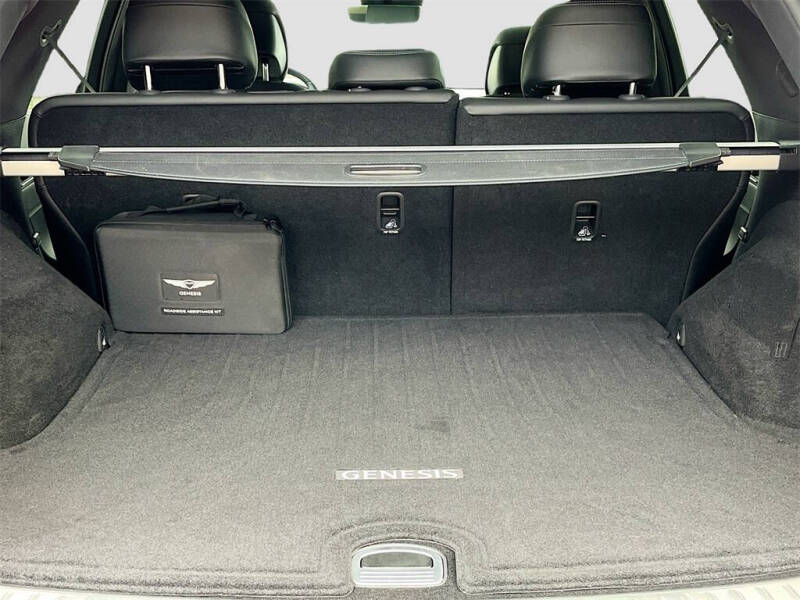 2025 Genesis GV70 2.5T Standard