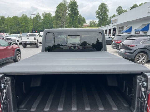 2026 Jeep Gladiator Shadow Ops
