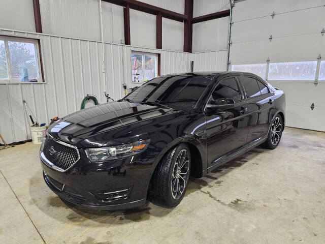 2019 Ford Taurus SHO's photo