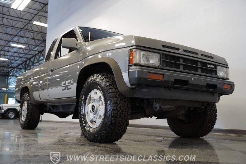 1989 Nissan Truck