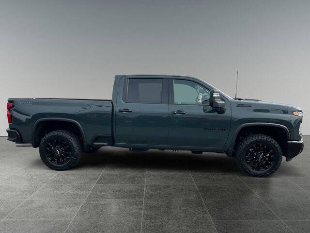 2026 Chevrolet Silverado 3500HD
