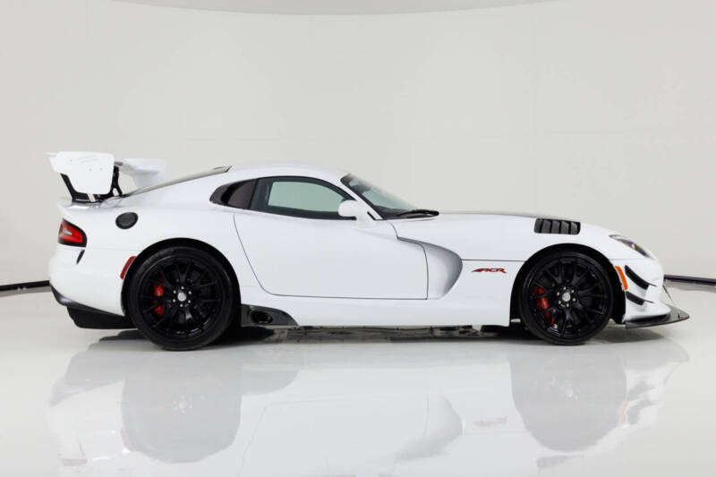 2016 Dodge Viper ACR
